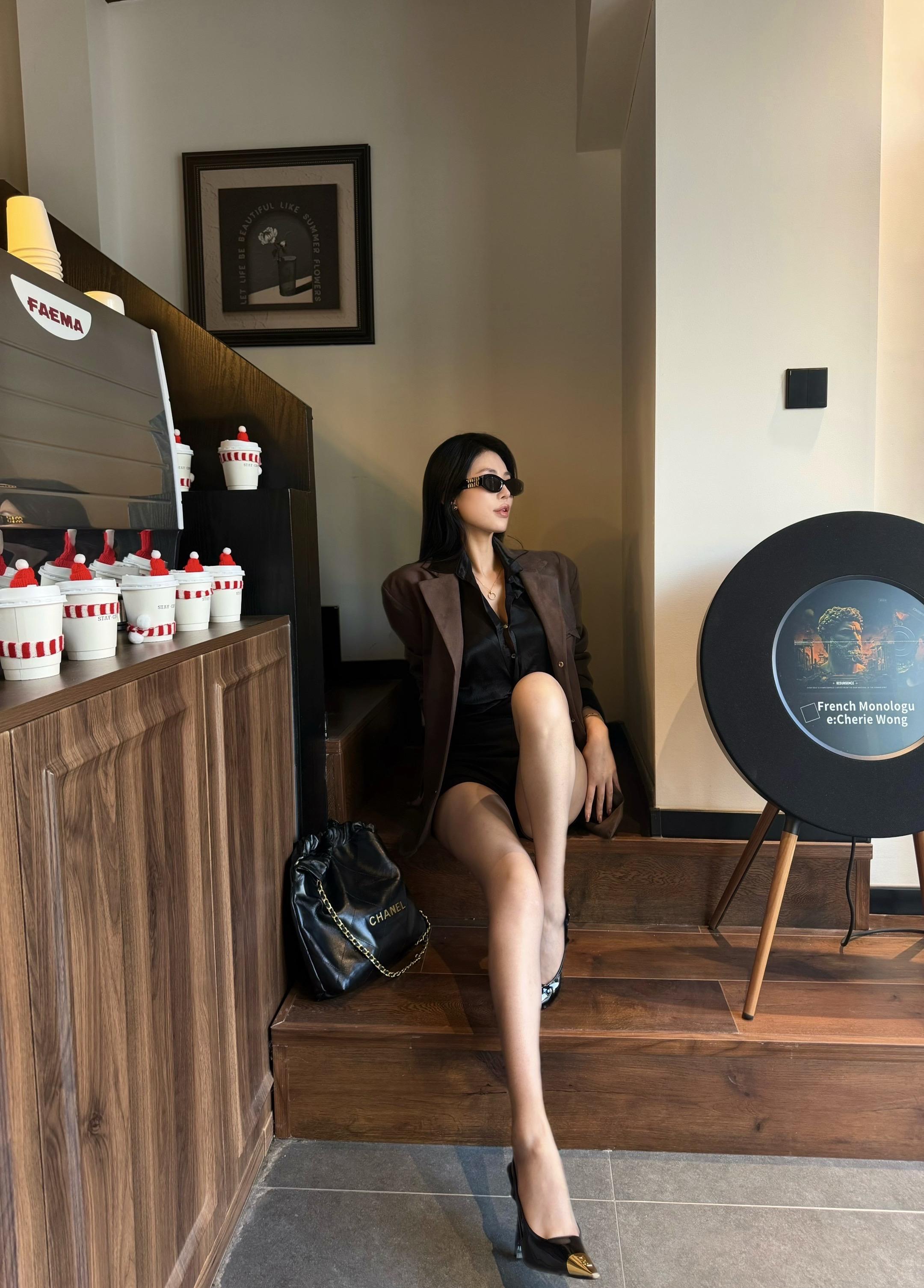 不要去追逐爱 要让自己变得值得被爱