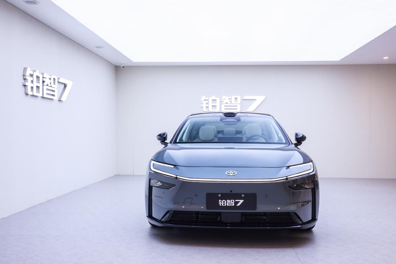 广州车展观察：铂智7的「均衡」，或许是合资纯电的另一种破局思路

逛广汽丰田展台