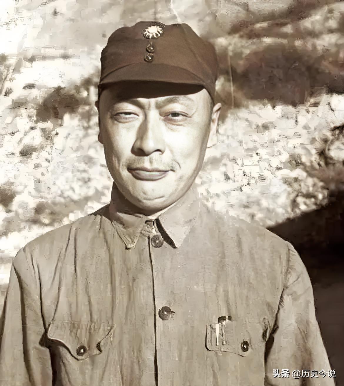 十大元帅中仅此二人！主席终生未曾半句批评，背后藏两种至高用人智慧
 
阅读此文前