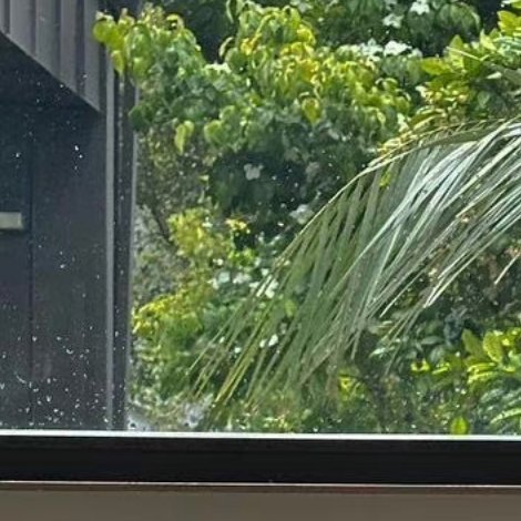 0000这世上，有一条路不能选择，那就是放弃的路；有一条路不能拒绝，那就是成长的