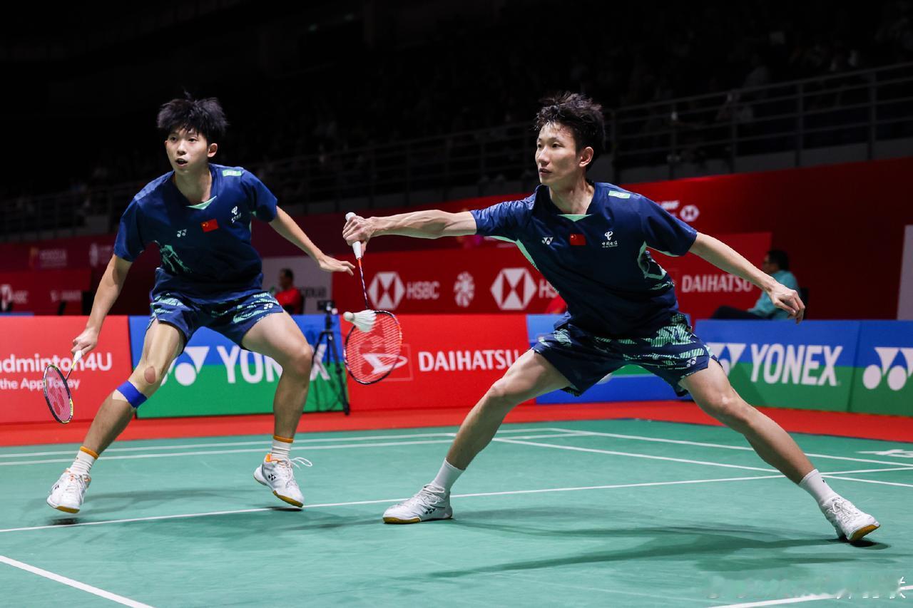2026年马来西亚大师赛男双首轮，
黄荻/刘阳 22-20、21-11陈政宽/刘