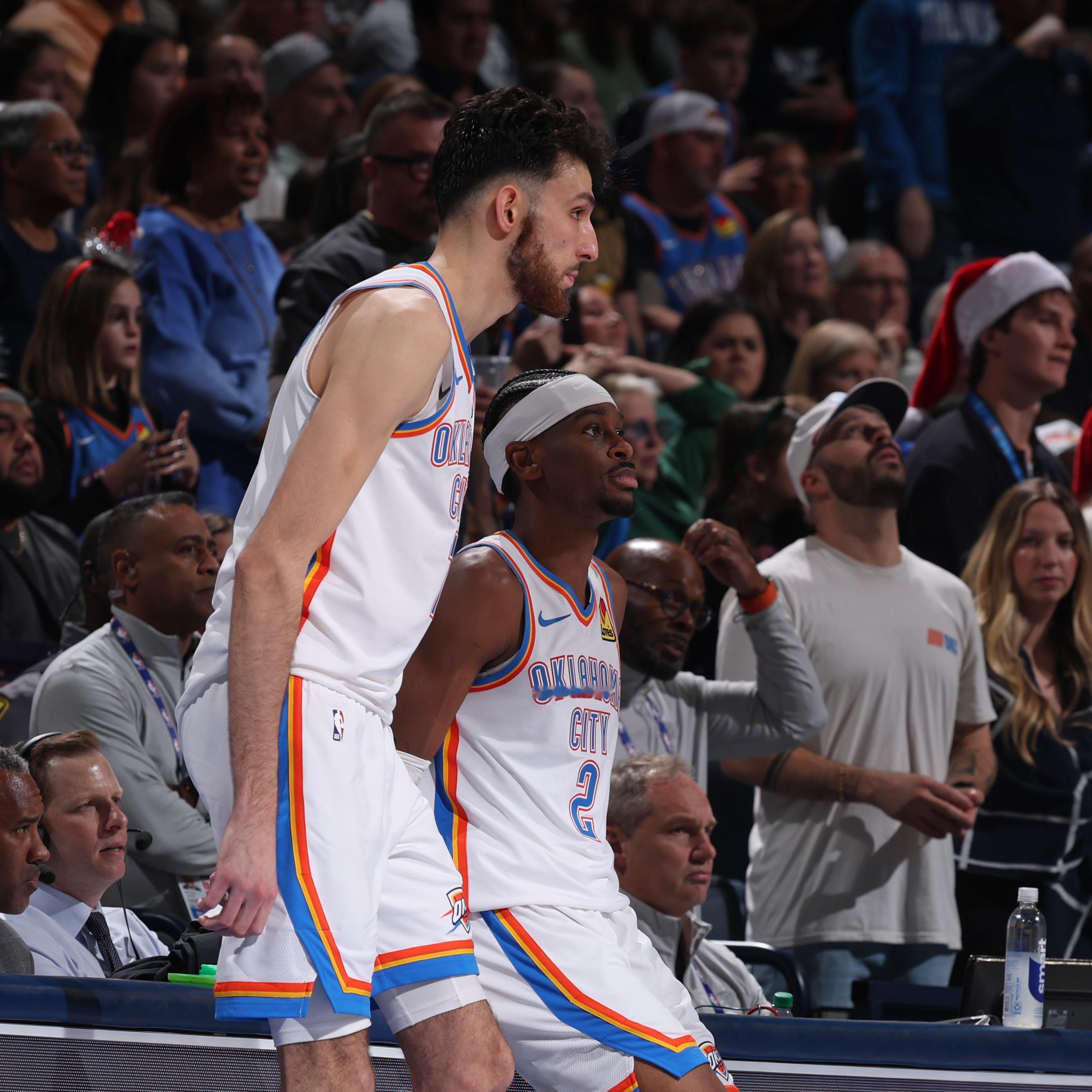 NBA圣诞大战马刺三杀雷霆任嘉伦预测nba总冠军 马刺13天三杀雷霆，这就是真克