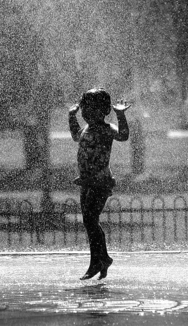 今天开心，明天更开心，今天不开心也没关系，明天肯定会开心。