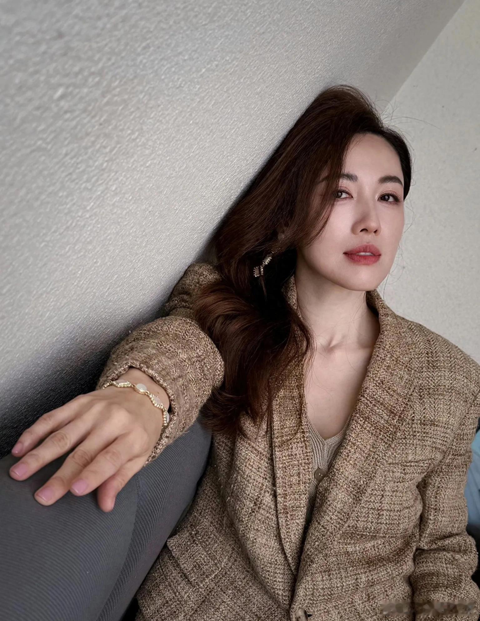 多伦多大学美女李施嬅 ​​​