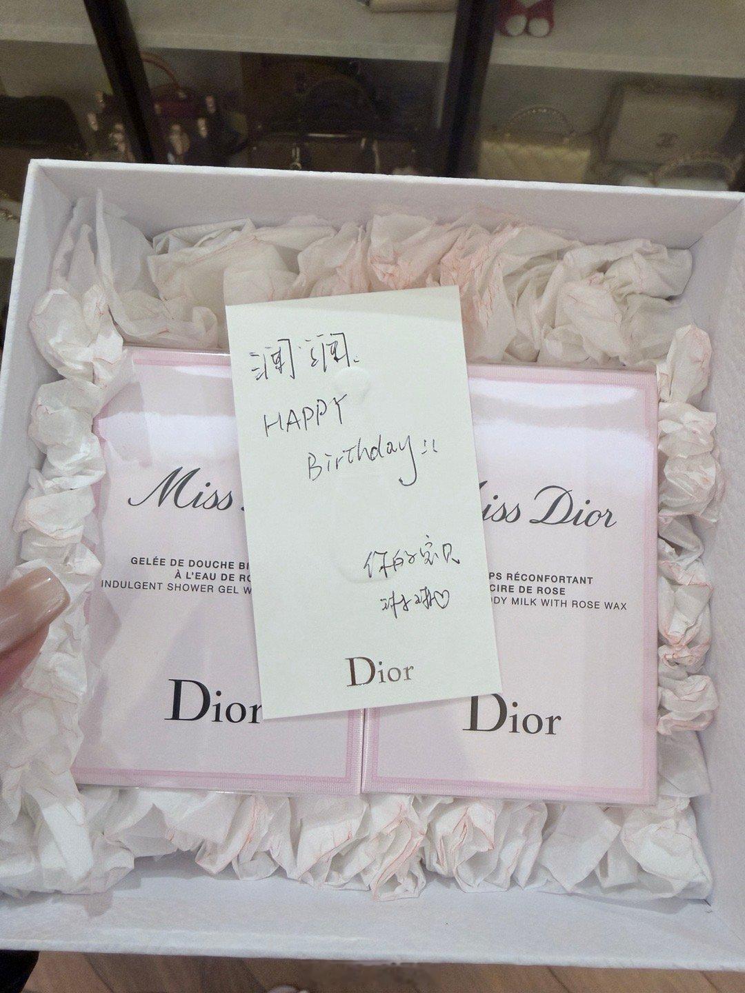 birthday with my girls🤍 