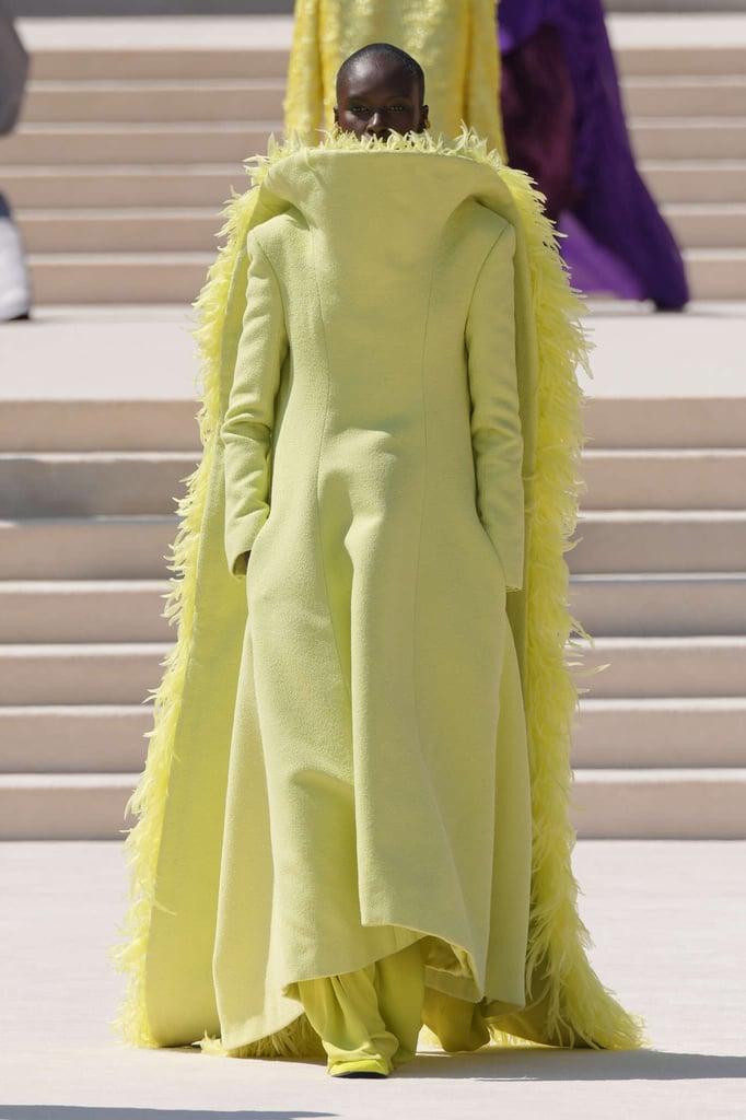 Balenciaga 2026秋冬高定系列，面料绝对是这一季最大的惊喜。除了传统
