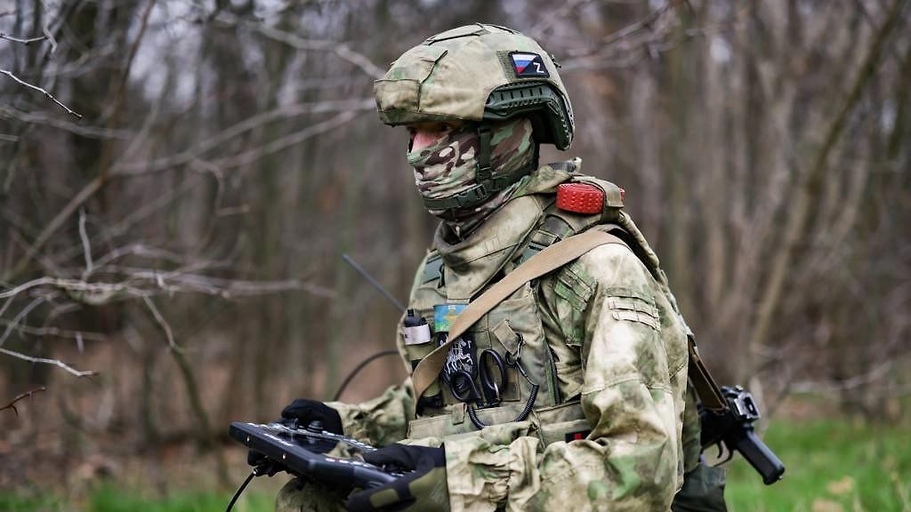 俄国防部新闻处：俄军攻占扎波罗热地区的新达尼洛夫卡和DPR的切尔沃诺耶定居点
