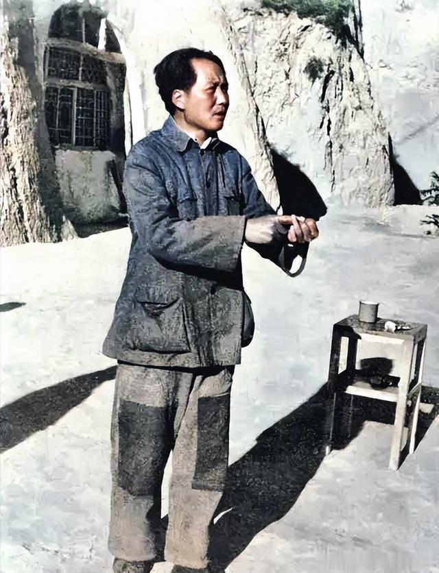 世上决没有无缘无故的爱，也没有无缘无故的恨。至于所谓“人类之爱”，自从人类分化成