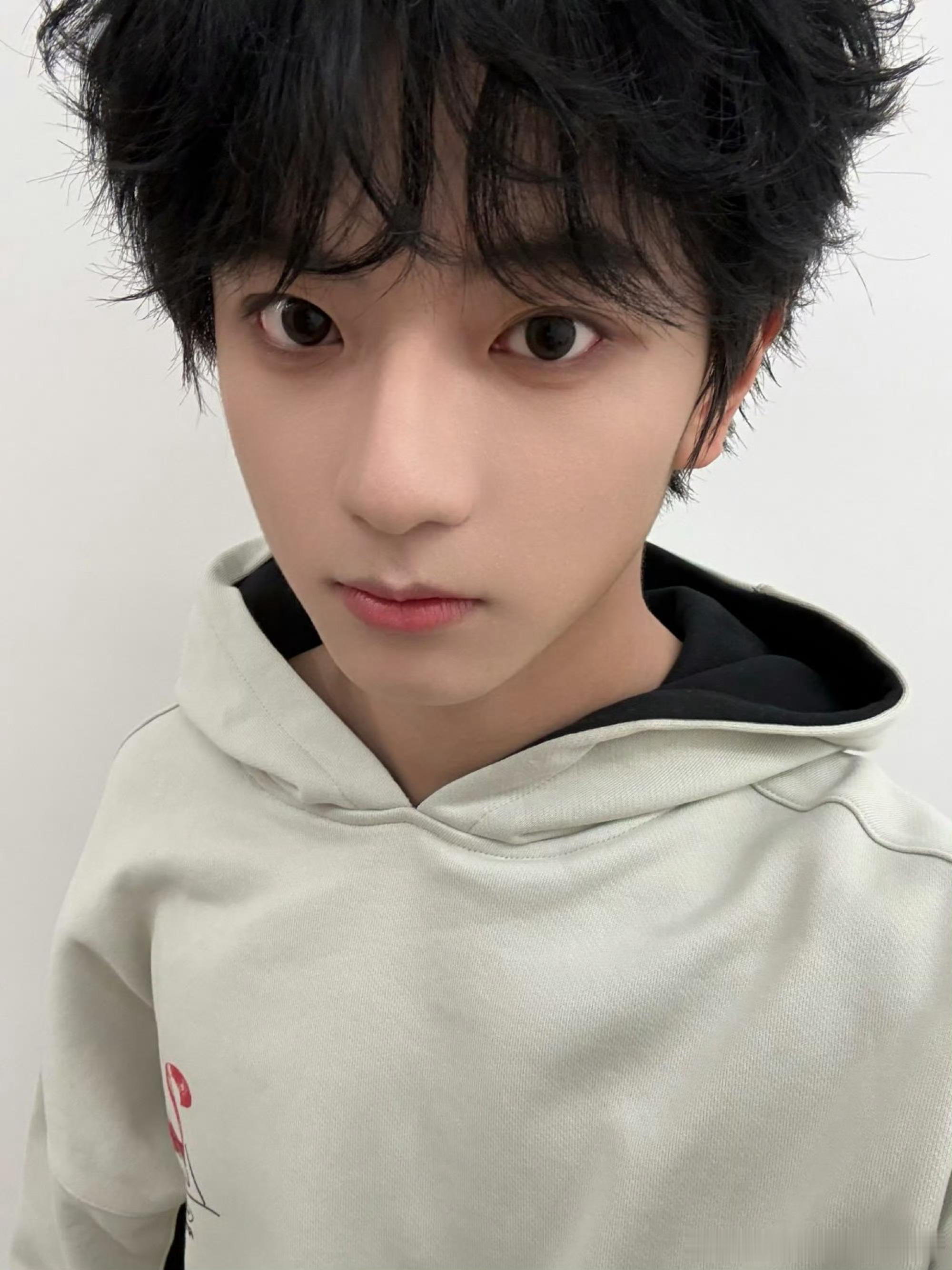 穆祉丞高会更新，大眼萌仔