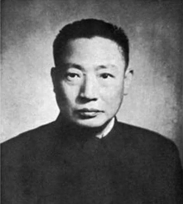 白公馆和渣滓洞大屠杀，毛人凤想救两个人，为何最后只捞出一个？
 




194