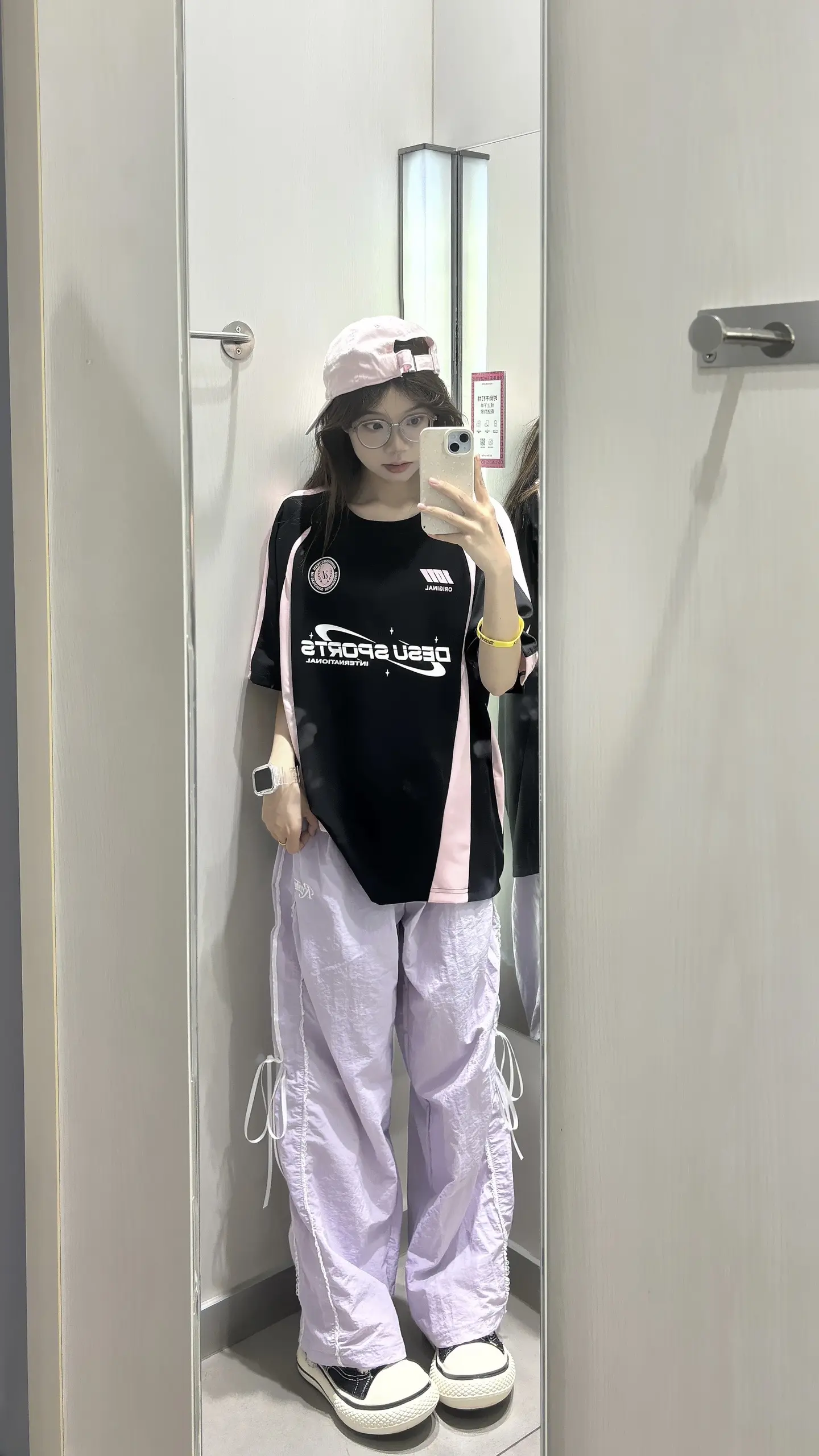 你那么好看又爱笑 爱你的人自然爱你.