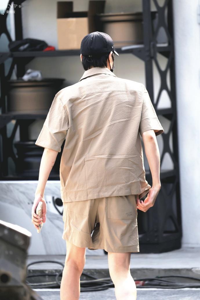 田曦薇魏大勋赢家开机路透魏大勋田曦薇体型差田曦薇魏大勋赢家开机路透，魏大勋田曦薇