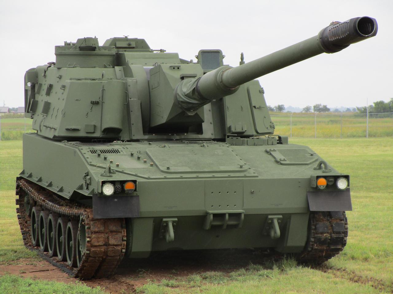M109-52型火炮基于可靠的M109A7平台打造，配备52倍径火炮，射程和适应