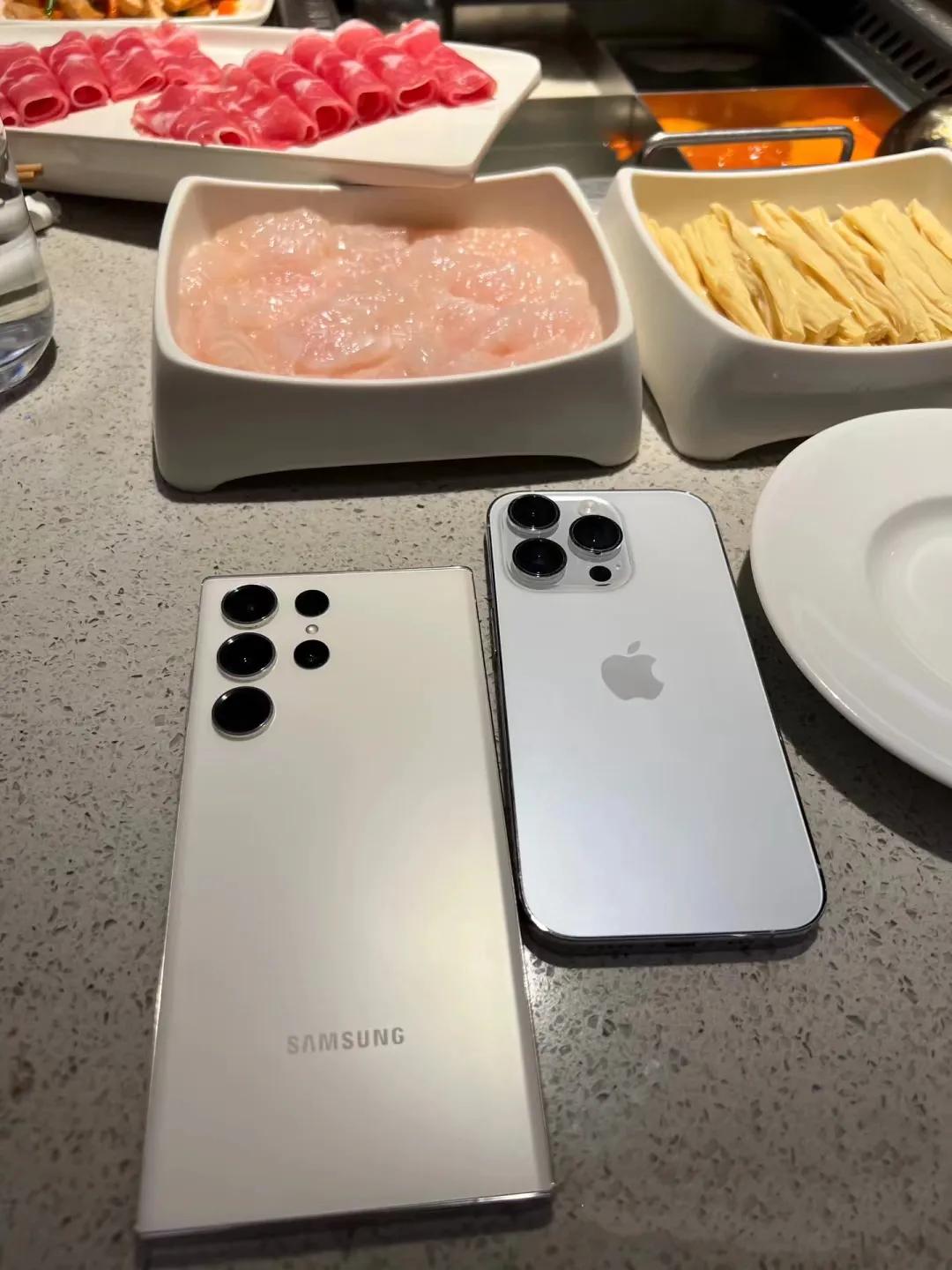 华为回来了，瞬间觉得苹果三星不香了...
看网上都在晒华为mate60 Pro，
