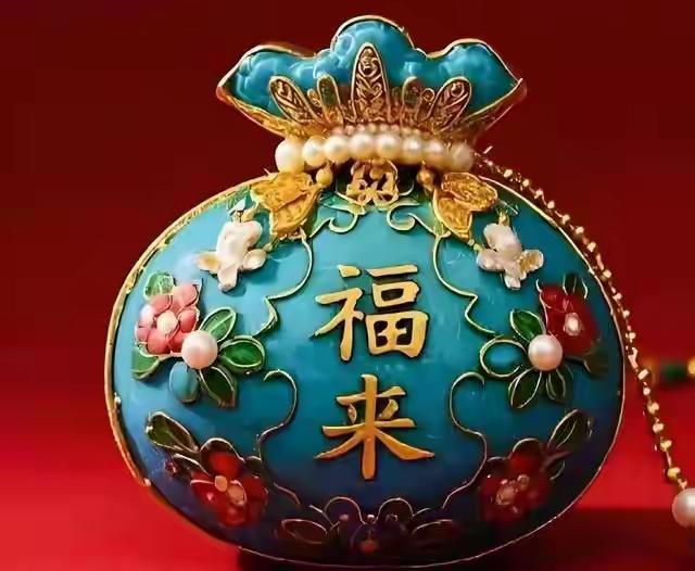 6岁娃的“医生梦”，撞上成人的“世俗观”

家人们围坐在6岁小男孩身边，满脸好奇