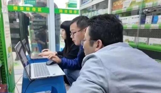 医保卡从来都不是“购物卡”！一场守护医保救命钱的雷霆行动已经全面打响，湖南河南两