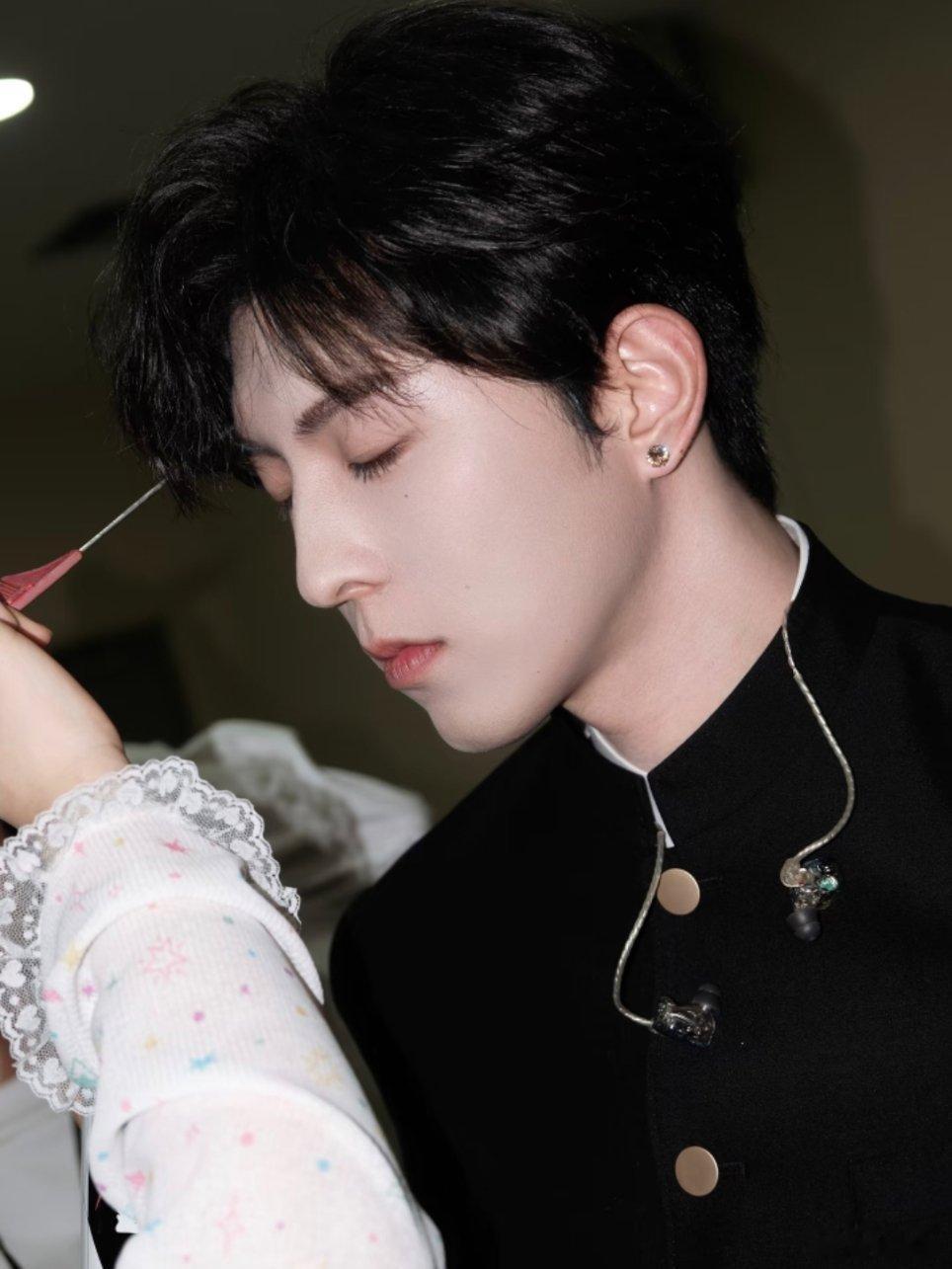 邱鼎杰国民大少爷来的