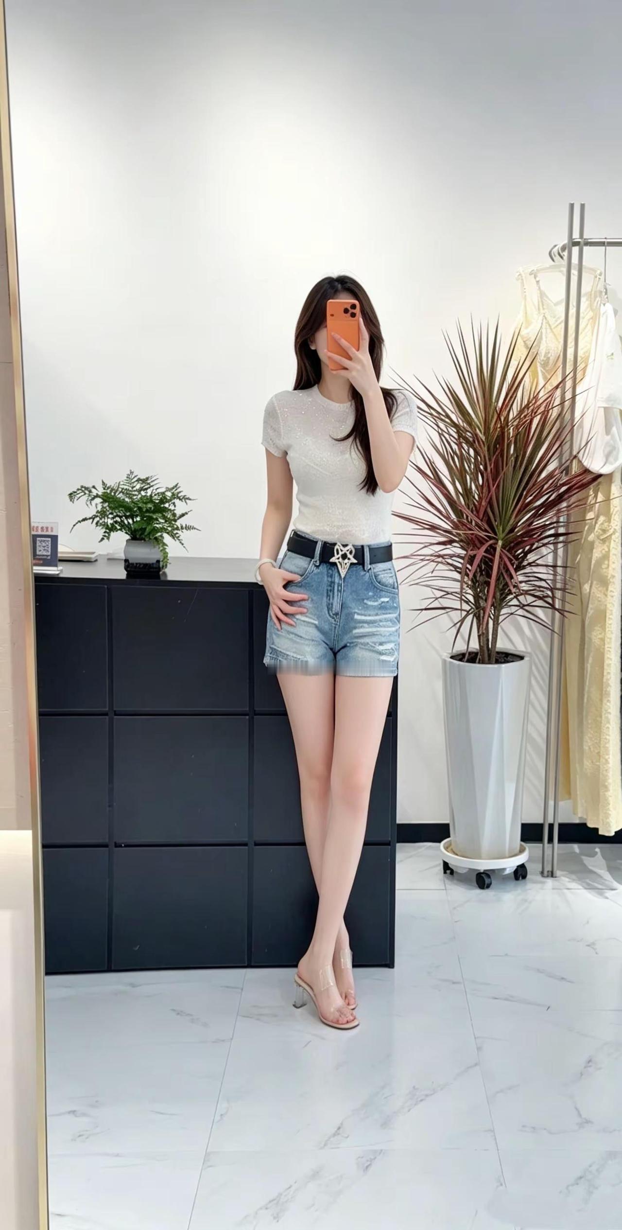 小钻加持，基础款也很亮眼