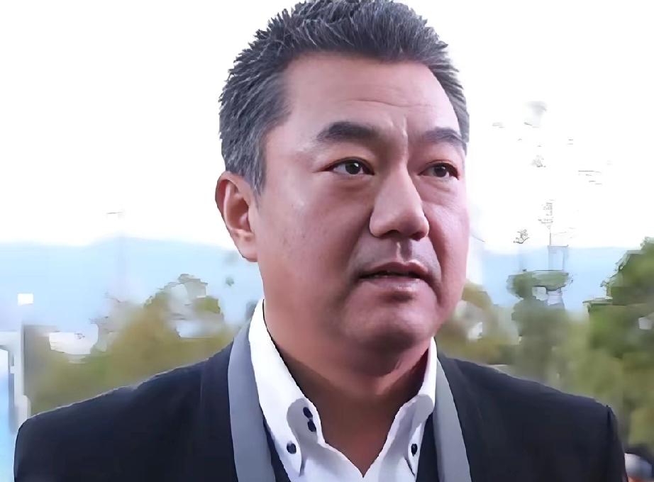 《繁花》范总董勇爆火后坦言：想找个单位，就想要一份退休金
 
        凭