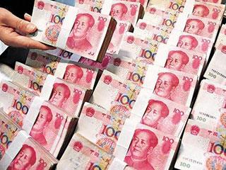 近些年美国频繁将美元体系武器化，动辄单边金融制裁，全球“去美元化”呼声高涨，中俄