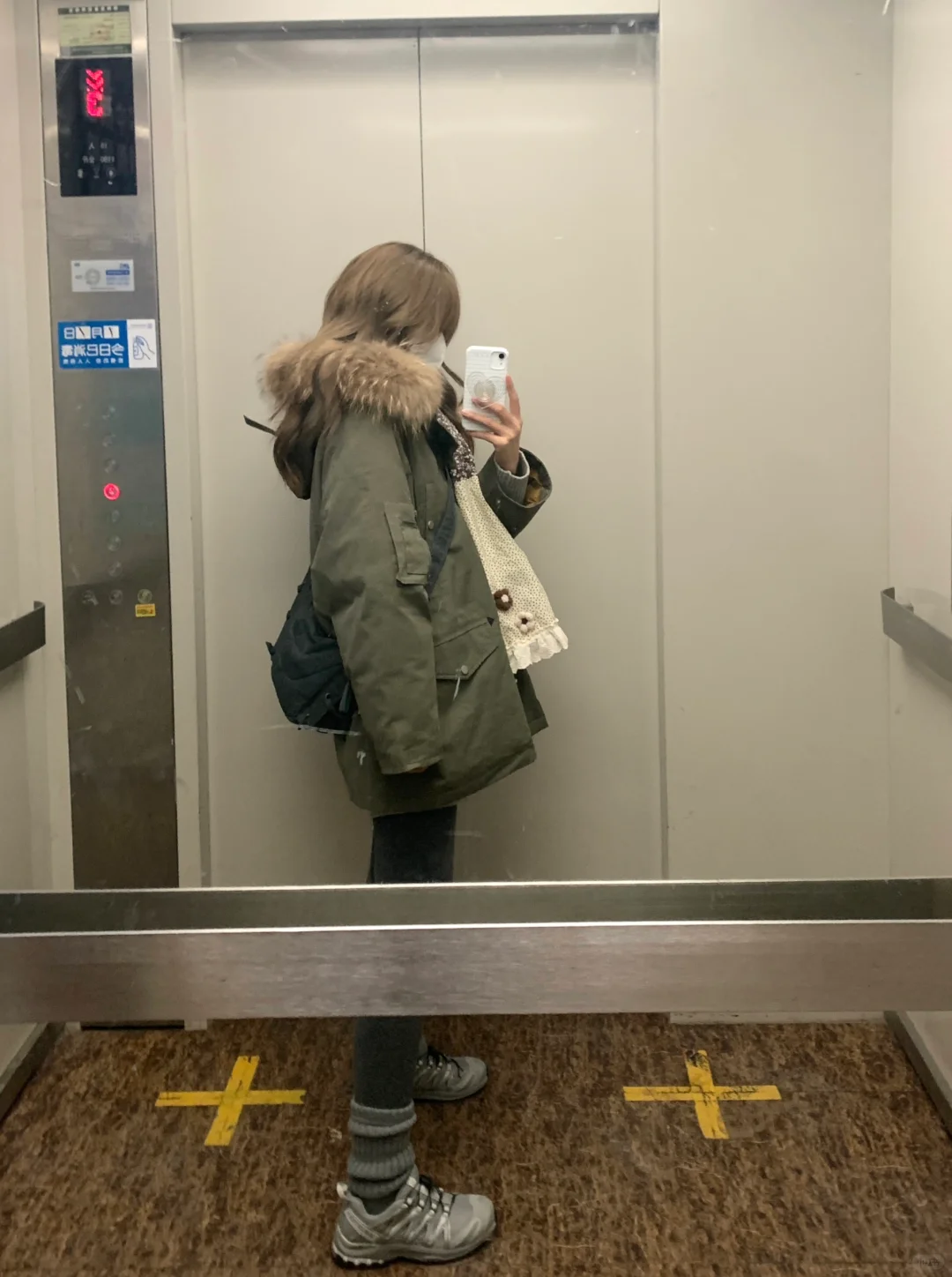 放学了｜派克羽绒服➕灰色连裤袜 暖暖的一套