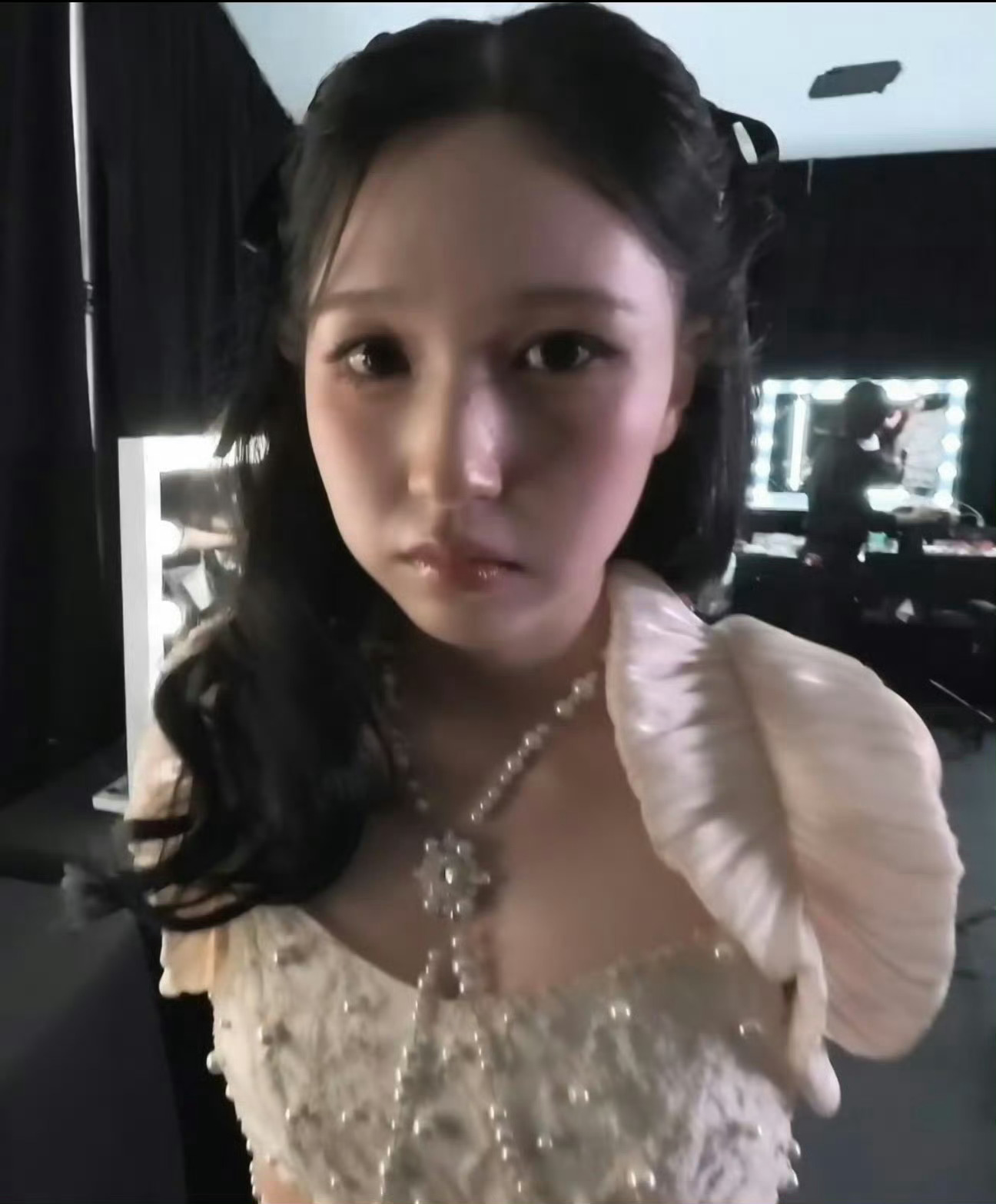 拉拉届的未解之谜：1.小韩的abc事件到底不是真的2.小孩与姐姐中的姐姐到底是谁