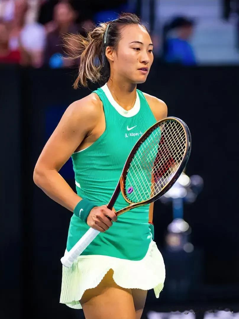 一波三折，郑钦文晋级女单16强。
2月13日
🎾WTA1000多哈站女子单打第