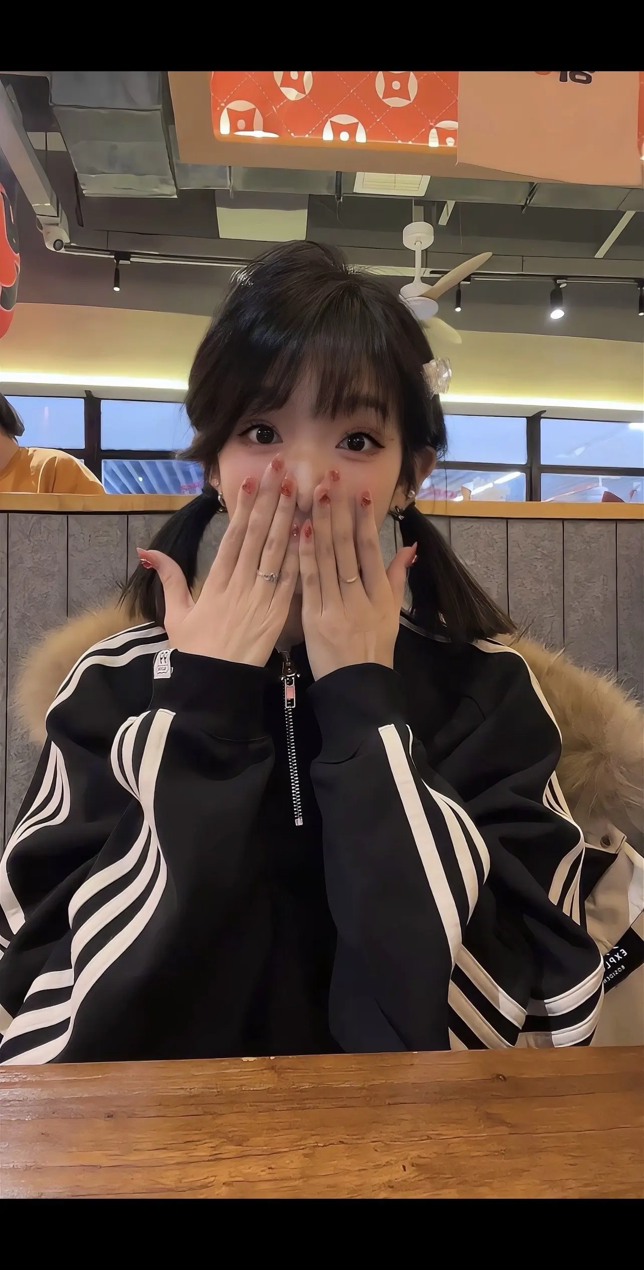 我的脸和我的身材 别划走呀