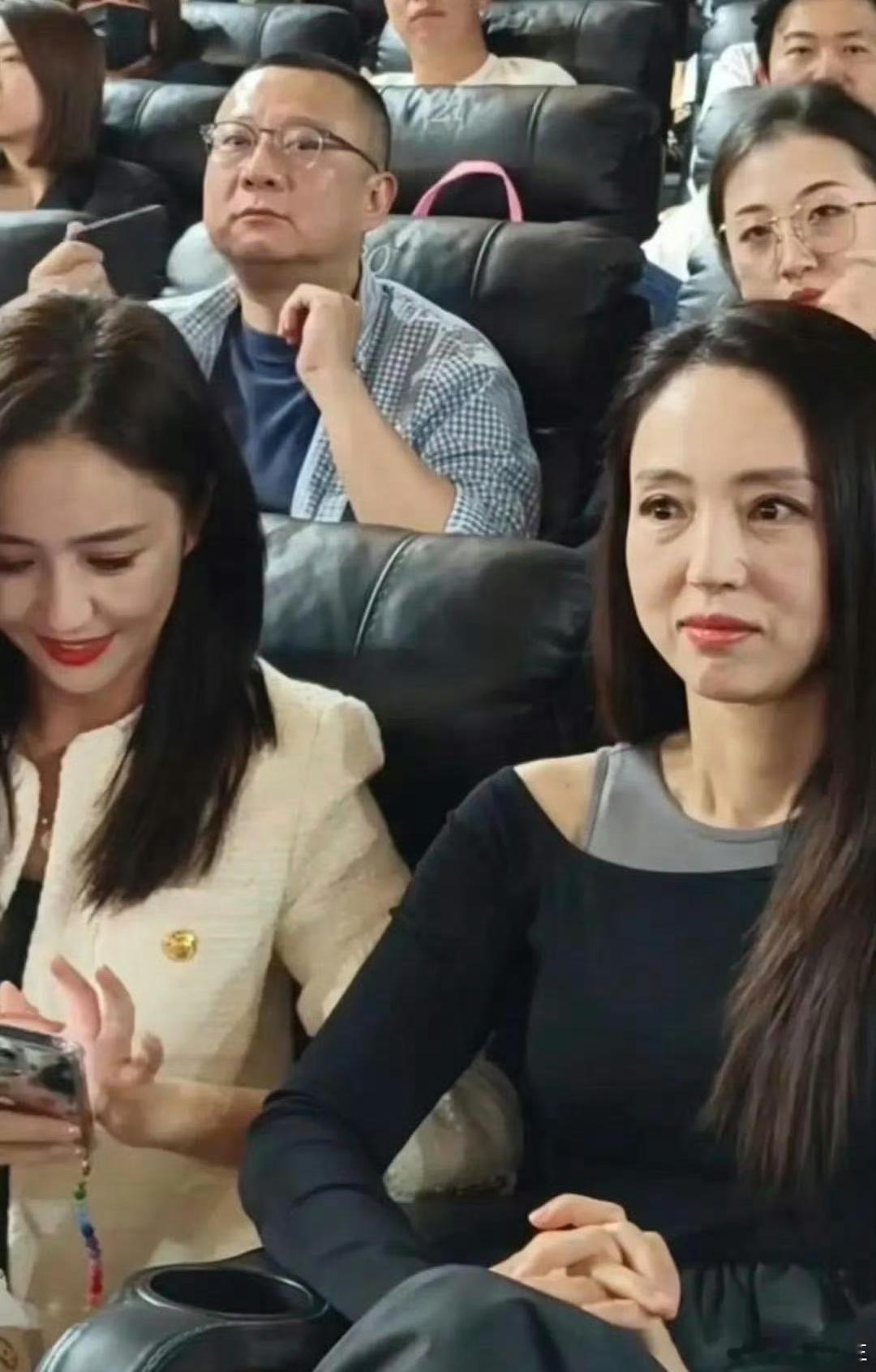 董璇只比佟丽娅大3岁，但看起却仿若差了一代[并不简单] ​​​