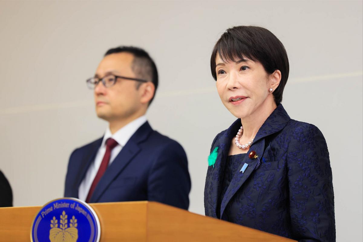 日本着急，来华被拒绝

2026年4月以来，日本首相高市早苗连着两天给靖国神社供