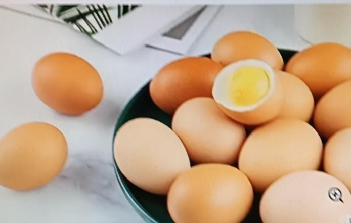 免疫力确实是最好的抗癌药，想要增强免疫力，呵护肝脏，这四个习惯得坚持。
首先得保