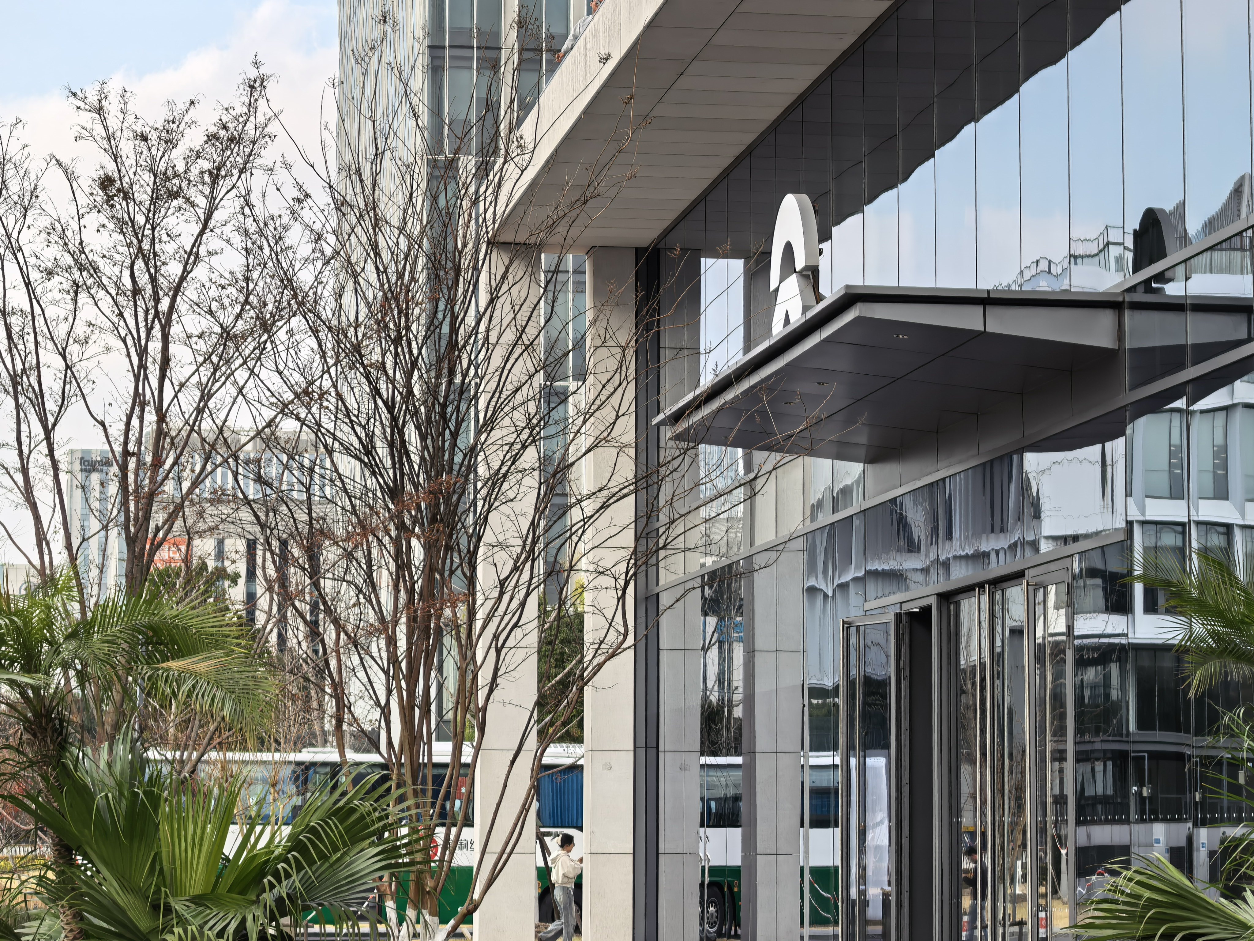 功能体验完了，在不违反保密协议的前提，给大家讲讲我的理解。今天内容有点长，偏行业