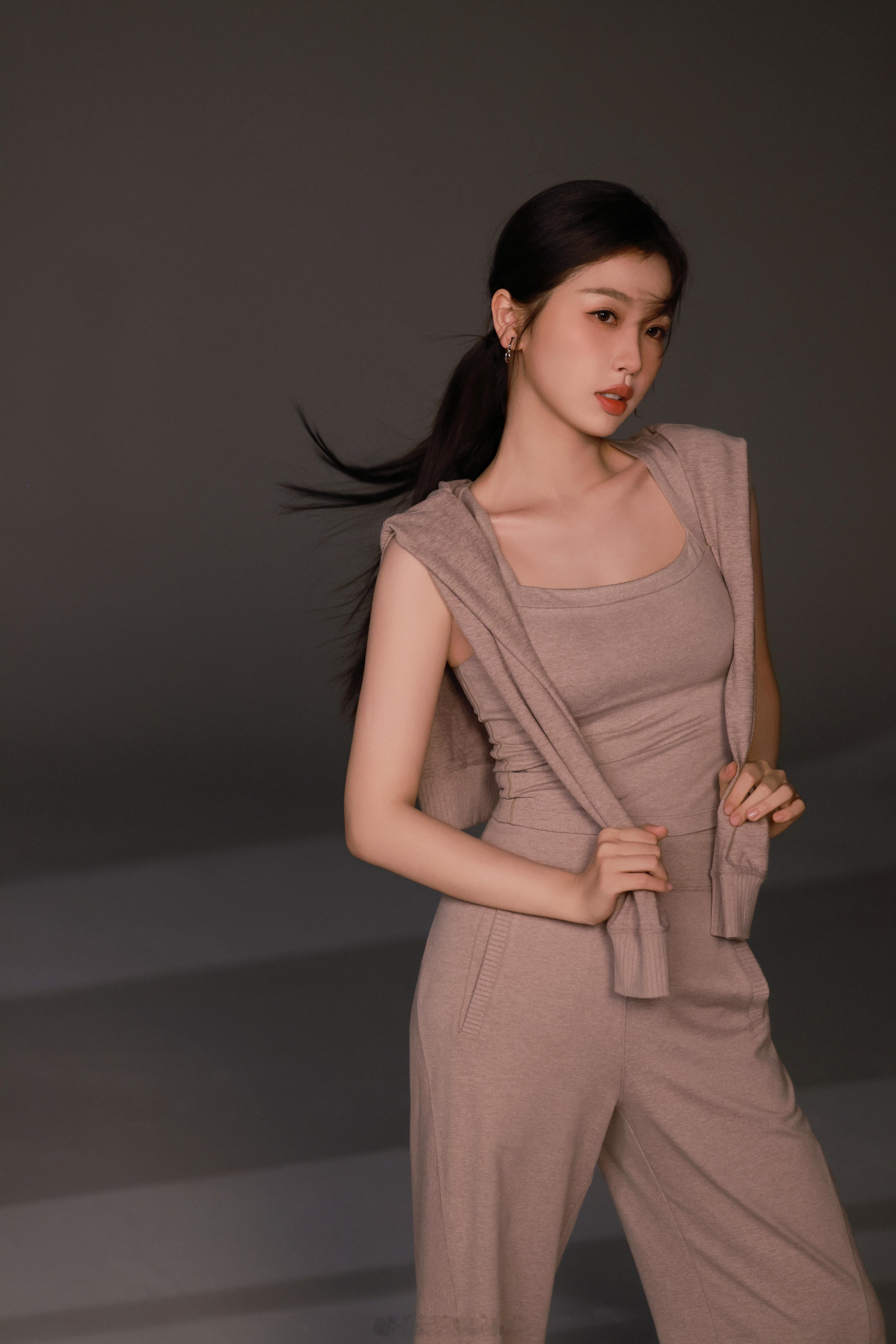 目前无论95花怎么排，反正951就一直还是虞书欣呀！[yeah]新95四小花旦 