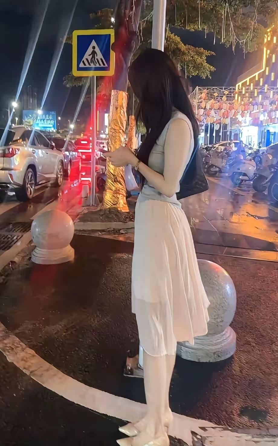 不要气馁
不要焦虑
也别内耗
最好的是从现在开始
学习提升
踏实努力
把赚钱放在