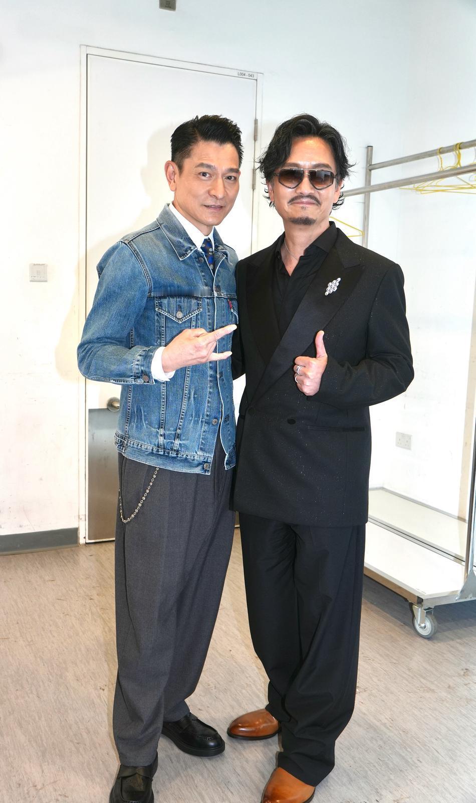 华仔与“酒剑仙”谢君豪，《拆弹专家2》CP。 