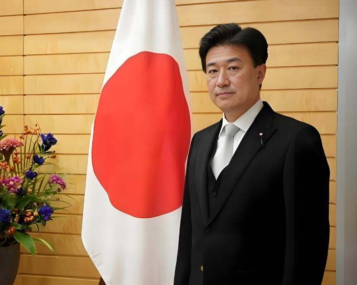 日本前大使山上信吾此前曾接受德媒采访时声称，“中国已不再是日本过去所熟悉的中国”
