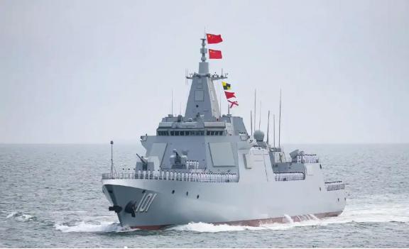 别说 10 艘 055 万吨大驱，就算把我们海军半数先进舰艇打包奉上，俄罗斯也绝