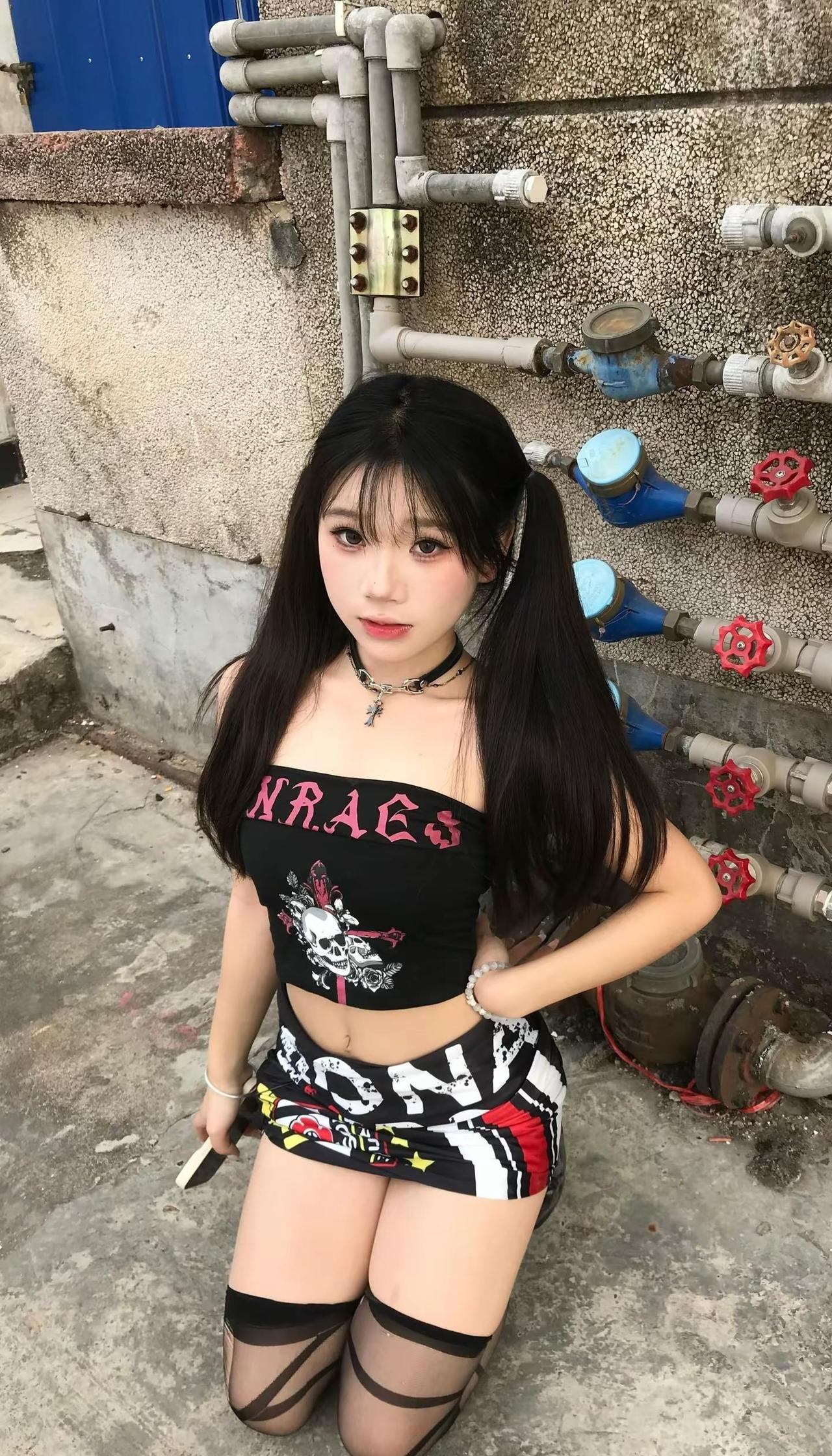 希望我有一天能跟吉他张一样松弛 被出轨 被戴绿帽子 被开户 也只会淡定的说一句 