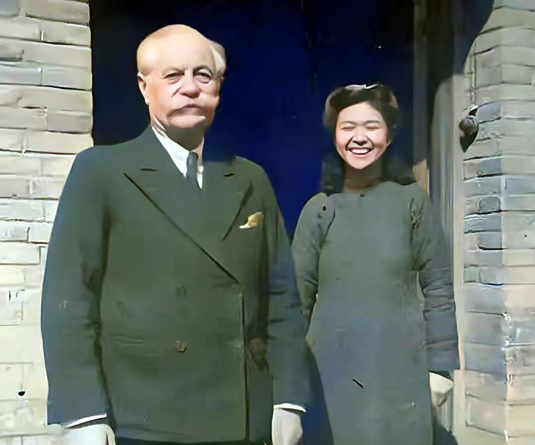 说贝熙业是民国版法国白求恩，真的一点都不夸张。
1913年41岁的他放弃法国安稳