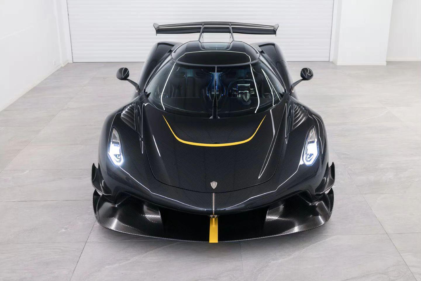 Koenigsegg Jesko Attack 透明碳纤维＋蛋黄色Sl...