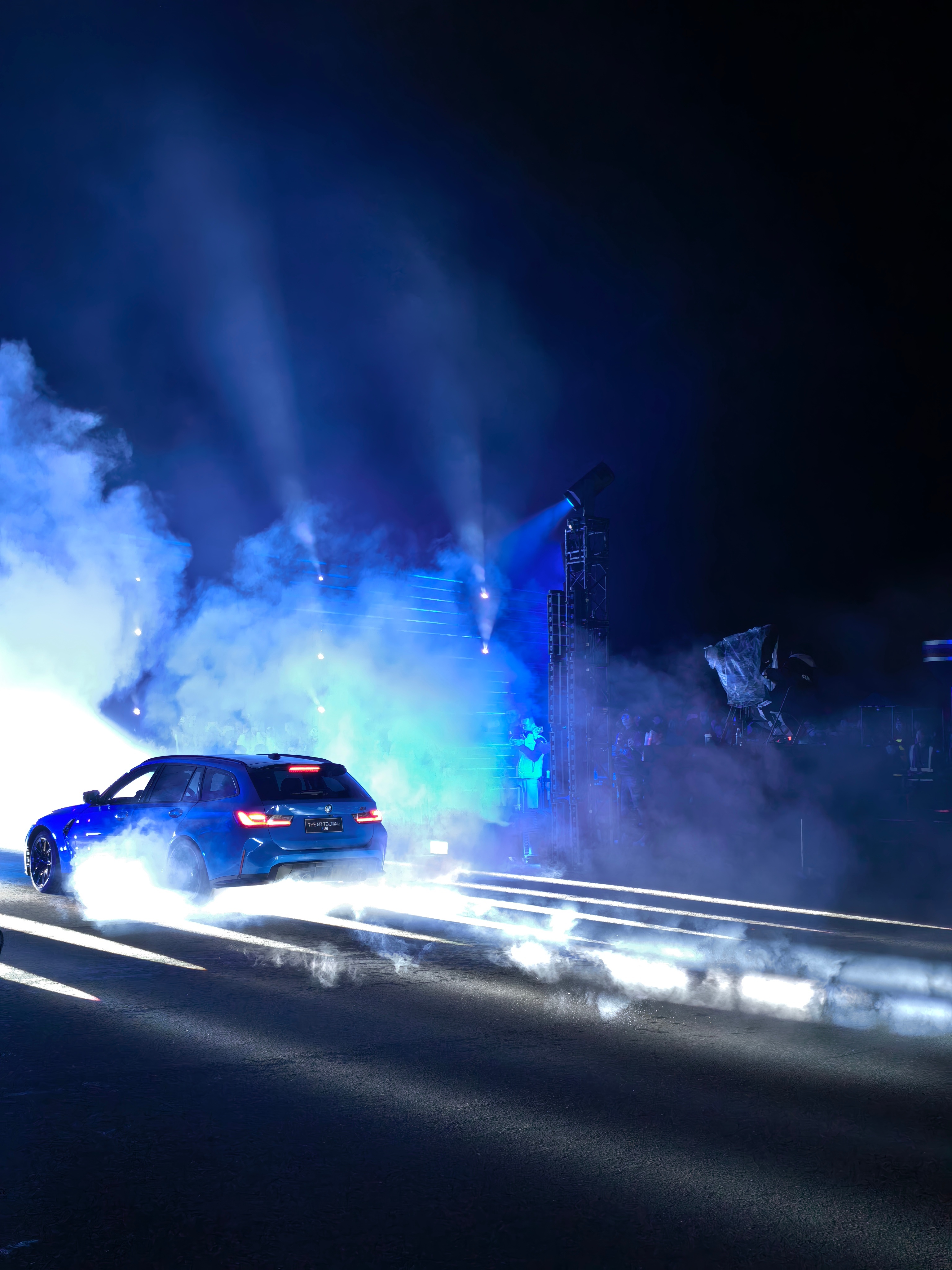 坊间传闻M3 旅行限量 600 台据可靠消息：首先，M3旅行版并不限量；其次，2