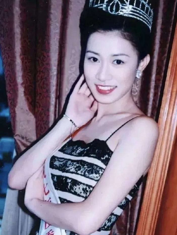 于正说，

《延禧攻略》娴妃一角，定下佘诗曼是最明智的决定。

当时选角时，于正