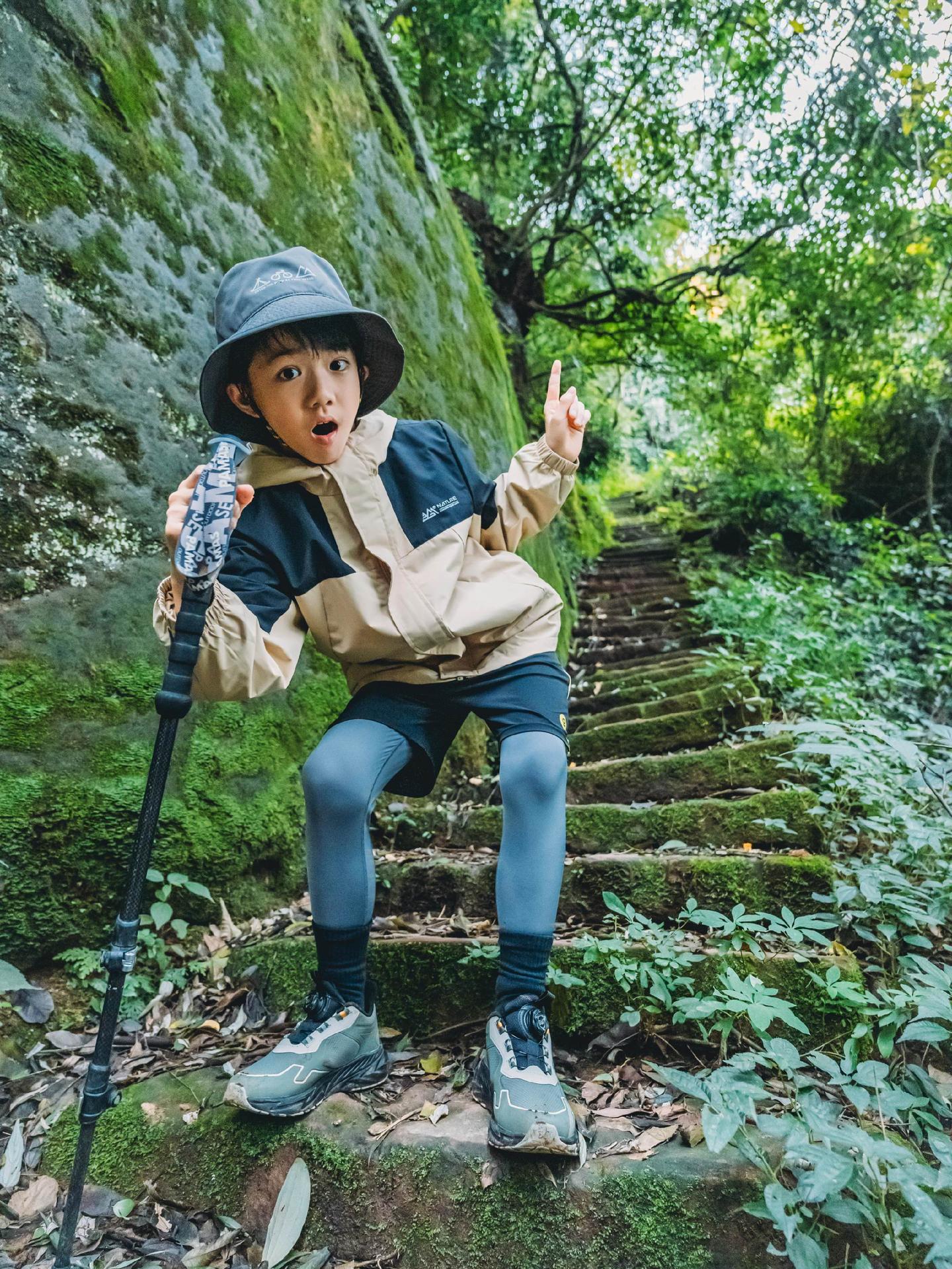 成都这条徒步线，让“曲径通幽”具象化！家有四年级娃，天天埋在作业里，周...