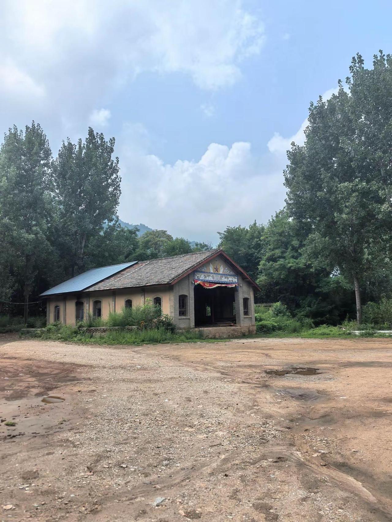 不要以为“送灯台”是平平无奇的一座小山，没想到这条线路上竟然有，隋代的古塔，10