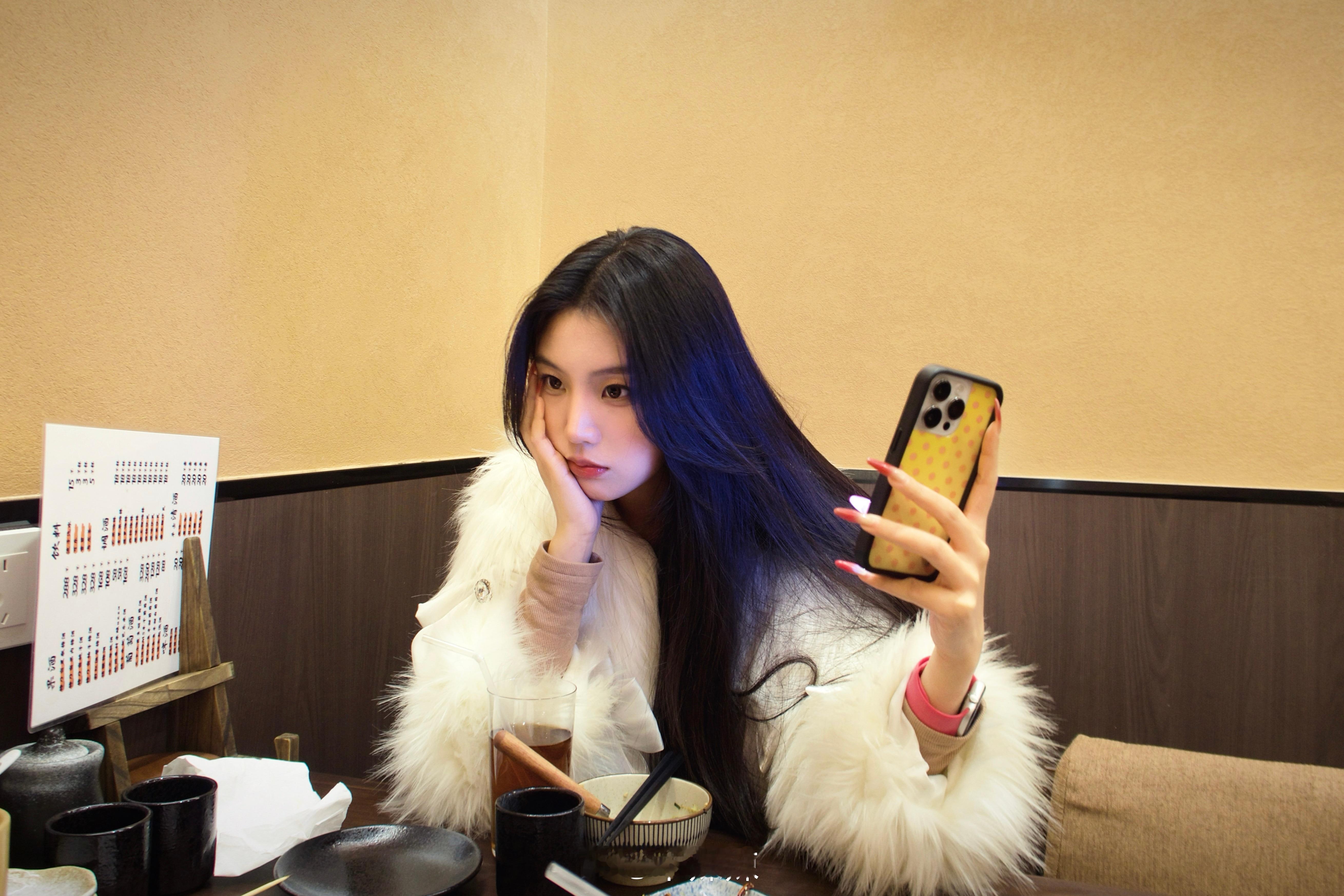 一百顿饭换两颗渐渐靠近的心 