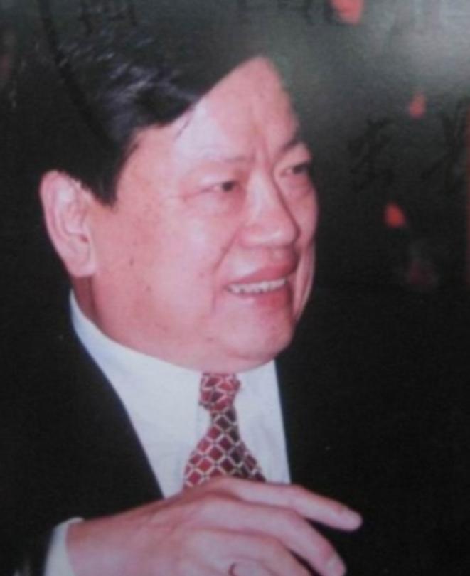 [中国赞]2003年新飞冰箱生产线大火，员工不等消防车进来就冲进厂房，不顾自身安