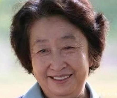 93 岁彭玉离世：她再婚时只提了一个条件
67 岁那年她要再婚。 消息一出，亲戚