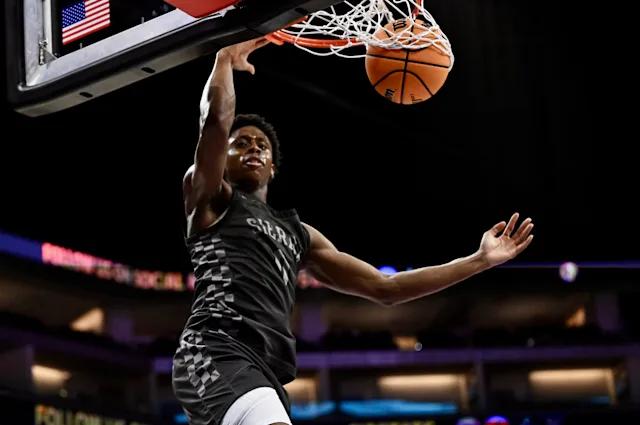 2026届排名全美前15位的五星高中生小布兰登-麦考伊（Brandon McCo