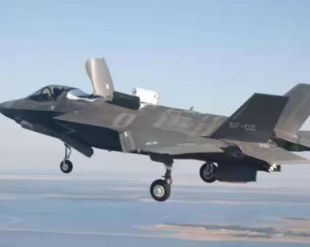 不知道大家有没有发现一个问题，那就是现在的美国好像越来越印度化了，每天都是“赢麻