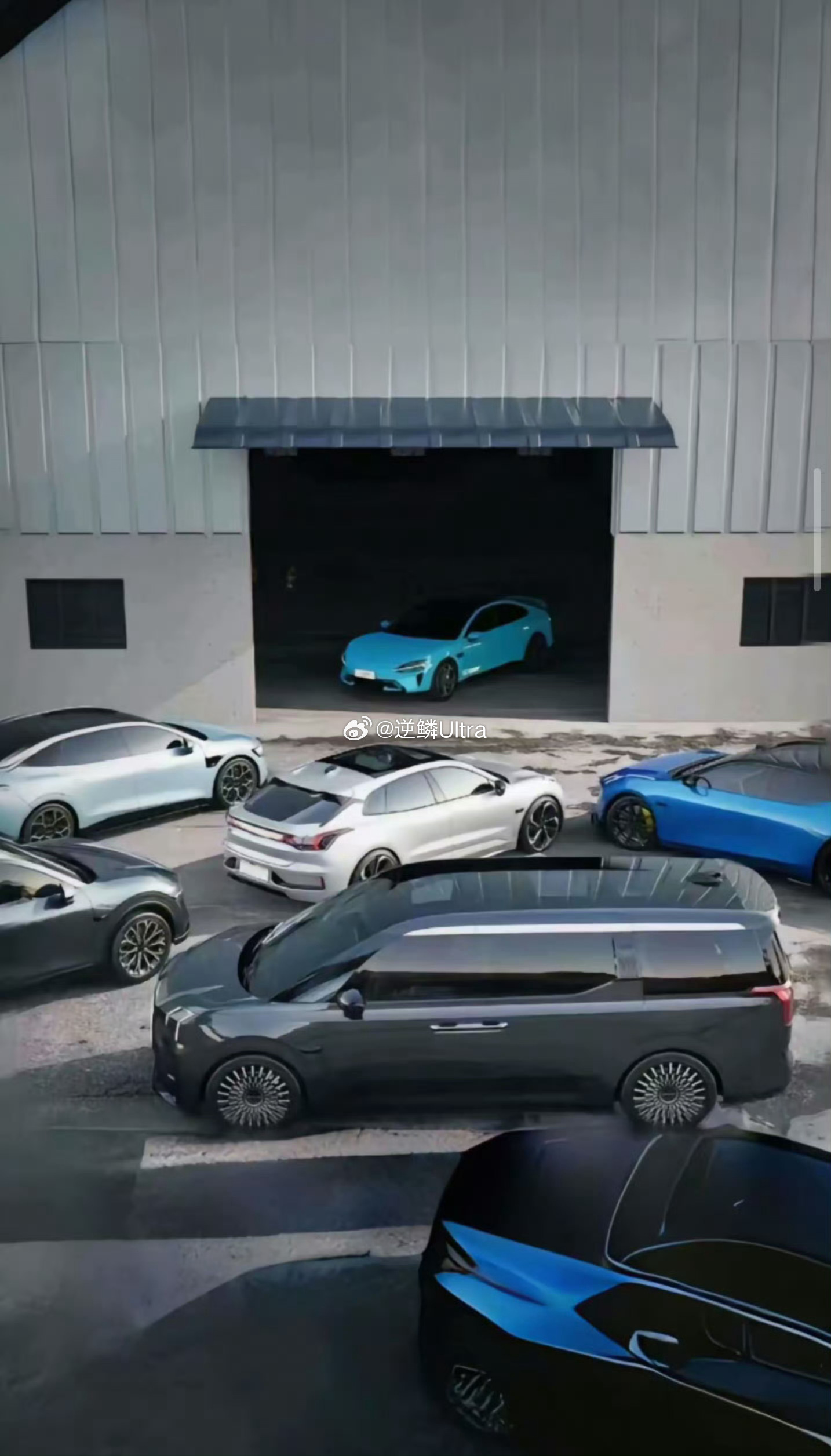 今天是小米SU7上市两周年纪念日，谁还记得这张网图？ 